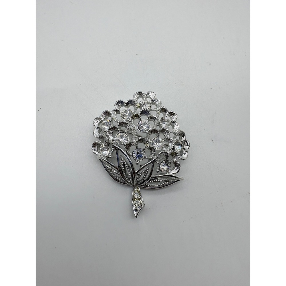 Sarah Coventry Vintage‎ Silver Tone Rhinestone Flower Bouquet Brooch Pin 2"